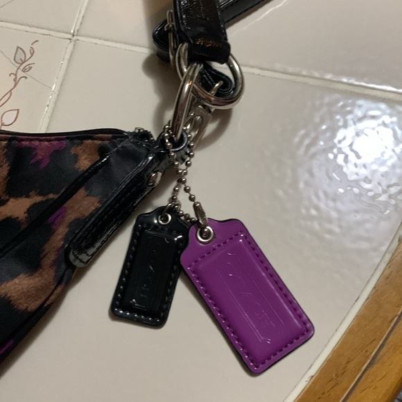 Coach purse - Picture 6 of 7